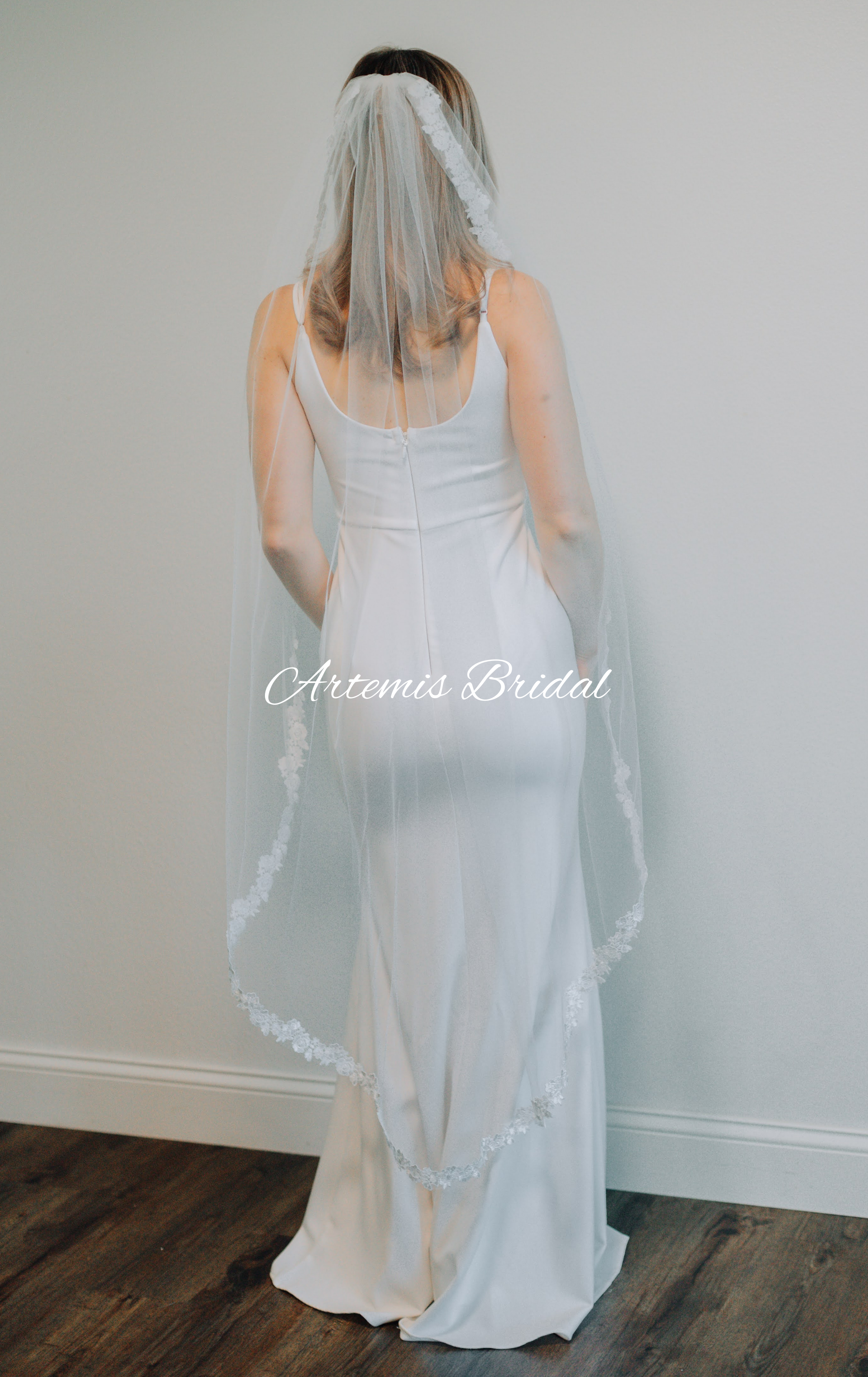 veilページ Thora Waltz Length Veil | Azazie